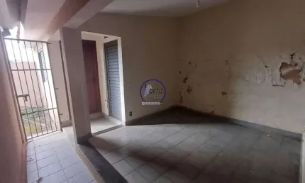 Casa com 2 quartos à venda na Rua Rio Branco, Centro, Bauru