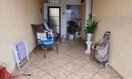 Casa com 3 quartos à venda no Centro, Bauru 