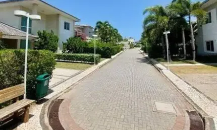 Casa 220m², em condomínio 4 suítes toda projetada, 3 vagas, prox: igreja de lourdes, bairro dunas