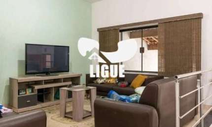 Casa com 3 quartos à venda na Rua General Flores, 117, Vila Humaitá, Santo André por R$ 585.000