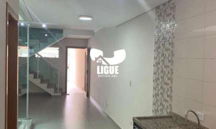 Casa com 3 quartos para alugar na Rua Tobias de Aguiar, 63, Jardim Stella, Santo André por R$ 3.850