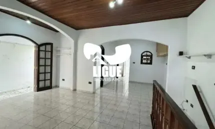 Casa com 3 quartos à venda na Rua Angico, 157, Vila Linda, Santo André por R$ 420.000