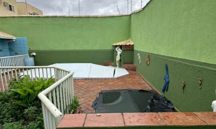 Casa com 3 quartos à venda na Rua Geraldo Deschamps de Almeida, 0150, Jardim Petrópolis, Cuiabá