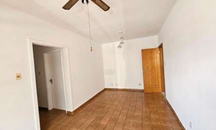 Apartamento com 2 quartos para alugar na Rua Vinte e Quatro, 85, Boa Esperança, Cuiabá