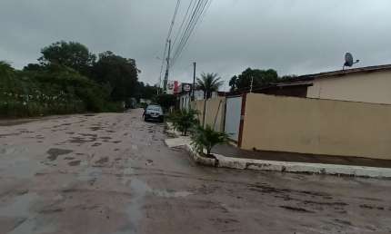 Terreno à venda na Rua dos Comerciários, 111, Sim, Feira de Santana