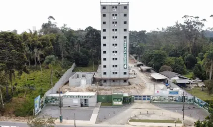 Residencial Recanto das Arvores.