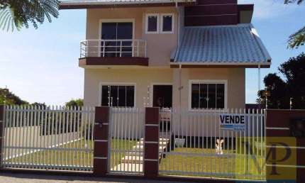 Sobrado com 3 dormitórios à venda, 220 m² por R$ 3.000.000,00 - Praia Grande - Penha/SC