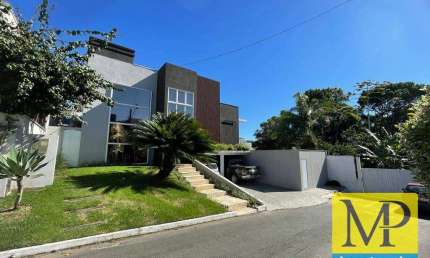 Sobrado com 3 suítes à venda, 330 m² por R$ 4.100.000