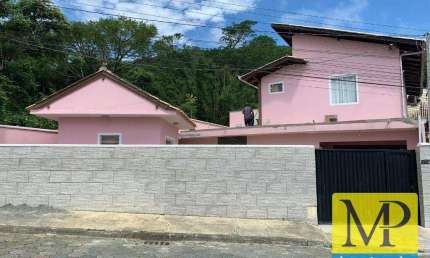 Sobrado com 5 dormitórios à venda, 370 m² por R$ 1.360.000,00 - Armação - Penha/SC