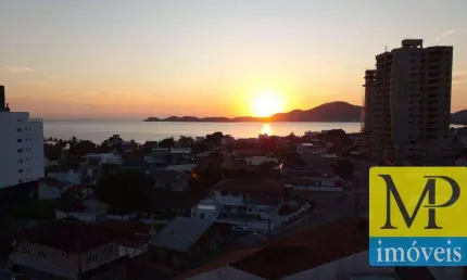 Apartamento com 2 dormitórios à venda, 52 m² por r$ 522.000,00 - centro - penha/sc