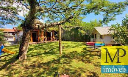Casa com 4 dormitórios à venda, 160 m² por R$ 1.480.000,00 - Praia Alegre - Penha/SC