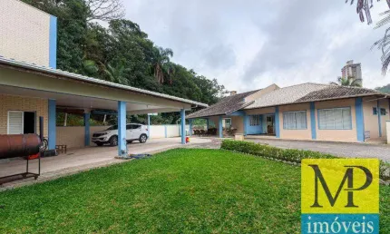 Casa com 8 dormitórios à venda, 300 m² por R$ 3.750.000 - Centro - Penha/SC