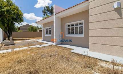 Maravilhosa casa térrea com terreno de 663m2, 4 quartos, 12 vagas de garagem no Portão – Curitiba/PR