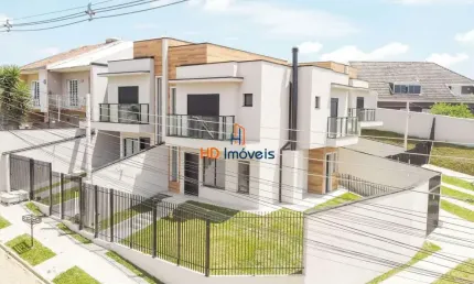 Sobrado com 03 quartos, 02 vagas no atuba por r$735.000,00 - curitiba/pr