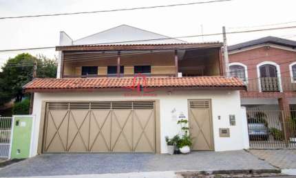 Casa Sobrado para Venda em Jardim Tannus Jundiaí-SP