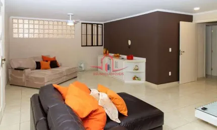 Casa com 4 quartos à venda na Rua Francisco Soares Nalin, Vila Viotto, Jundiaí