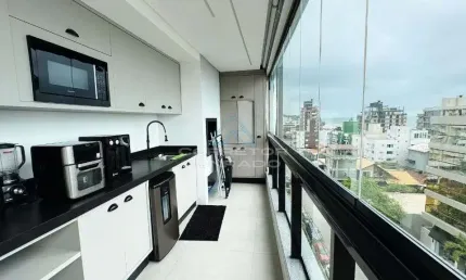 Apartamento no Edificio Ilha do Maui - Praia Brava, Itajai - SC