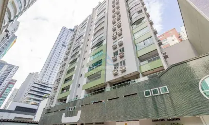 Apartamento a venda no Edificio Dom Pascoal - Balneario Camboriu