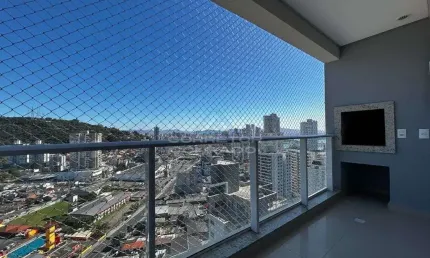 Apartamento em andar alto no you new style - fazenda/itajai