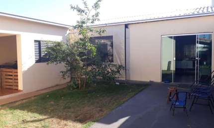 Casa com 2 quartos à venda na Rua Bacaxiri, 100, Panorama, Campo Grande