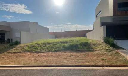 Terreno à venda na Ajuru, 1122, Jardim Montevidéu, Campo Grande