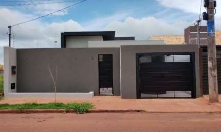 Casa com 2 quartos à venda na Vista Alegre, 42, Jardim São Lourenço, Campo Grande