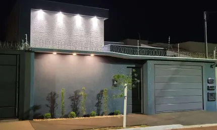 Casa com 3 quartos à venda na Avenida Senador Filinto Muller, 279, Vila Ipiranga, Campo Grande