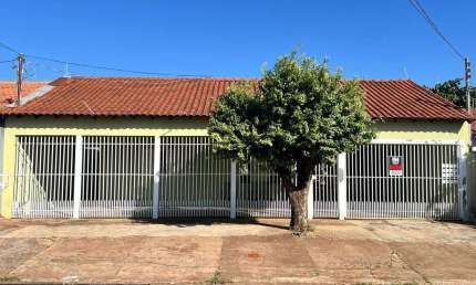Casa com 2 quartos à venda na Santa Catarina, 346, Coronel Antonino, Campo Grande