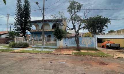 Casa com 3 quartos à venda na Moreira Cabral, 85, Vila Planalto, Campo Grande