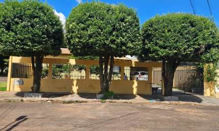 Casa com 3 quartos à venda na Do Sambura, 100, Conjunto Residencial Nova Olinda, Campo Grande