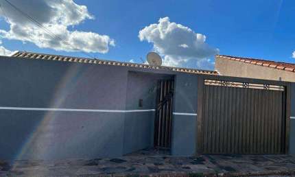 Casa com 2 quartos para alugar na Rua Quiri, 47, Jardim Enseada dos Pássaros, Campo Grande