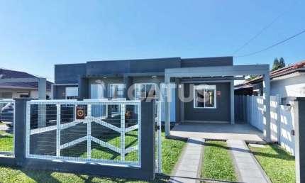Casa com 3 quartos à venda na Rio Uruguai, 724, Centro, Xangri-Lá por R$ 795.000