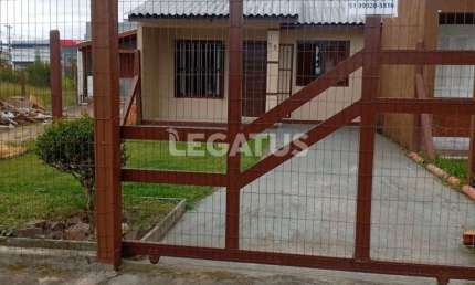 Casa com 2 quartos à venda na Ruibarbosa, 55, Guarani, Capão da Canoa por R$ 300.000