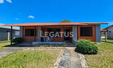 Casa com 4 quartos à venda na Rua Panapaná, 430, Atlântida, Xangri-Lá por R$ 745.000