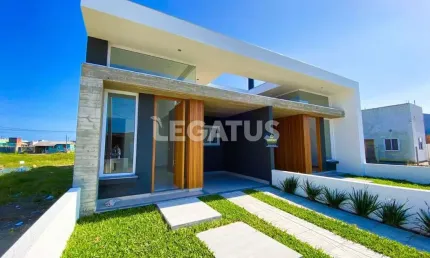 Casa com 2 quartos à venda na Flavio Scheffer, 1149, Guarani, Capão da Canoa por R$ 520.000