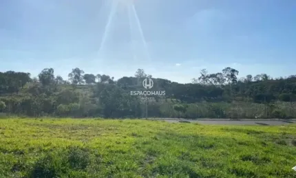 Terreno em condomínio fechado à venda na Rua Betty Hass de Campos, Colinas de Indaiatuba, Indaiatuba por R$ 630.000