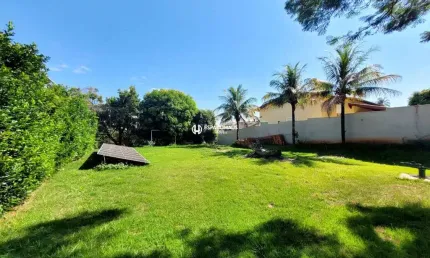 Terreno em condomínio fechado à venda na Estrada Municipal José Boldrini, Terras de Itaici, Indaiatuba por R$ 850.000