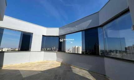 Apartamento com 4 quartos à venda na Rua Ademar de Barros, Centro, Indaiatuba por R$ 1.090.000