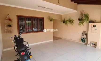 Casa com 3 quartos à venda na Rua Tabajara Valeriano Carvalho, Jardim do Valle II, Indaiatuba por R$ 650.000