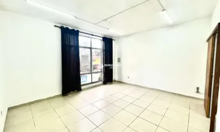Sala comercial para alugar na Avenida Presidente Kennedy, Cidade Nova I, Indaiatuba por R$ 2.000