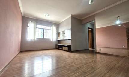 Apartamento com 3 quartos para alugar na Rua dos Indaiás, Jardim Santa Cruz, Indaiatuba por R$ 1.700