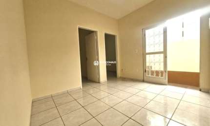 Casa com 2 quartos para alugar na Rua Alberto Santos Dumont, Cidade Nova I, Indaiatuba por R$ 1.300