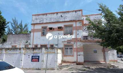 Casa com 4 quartos à venda na Rua J. da Penha, 92, Centro, Fortaleza