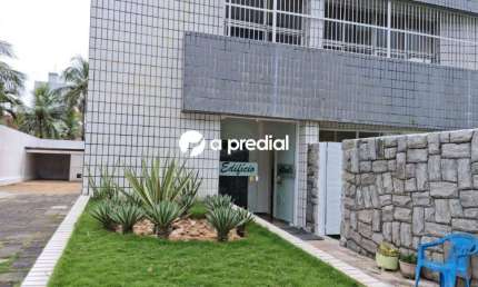 Excelente cobertura com 5 quartos, 5 suítes, 6 vagas