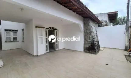 Casa com 5 quartos à venda na Rua Espanha, 14, Parangaba, Fortaleza