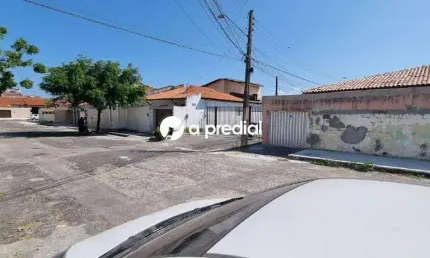Casa com 3 quartos à venda na Vila Graziela, 39, Cidade dos Funcionários, Fortaleza