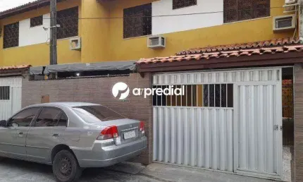 Agora voce pode morar nesta bela casa com 4 quartos, a poucos minutos do shopping maraponga mart moda. - garagem - sala - 2 suites - lavabo - cozinha