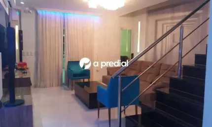 Casa duplex na cidade dos funcionarios, projetada com requinte e bom gosto, 04 quartos ,03 suites, hidro,  wc social, vaga para 04 carros.