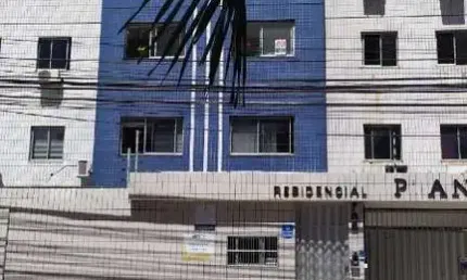 Apartamento de aproximadamente 94m2, com 2 salas, 3 quartos sendo 1 suite