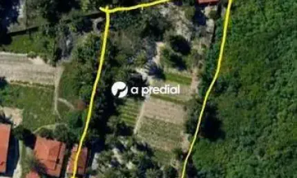 Terreno ha 700 metros da av. odilon guimaraes, escriturado, com poco (agua mineral), murado, com fruteiras, ideal para construcao de cond.